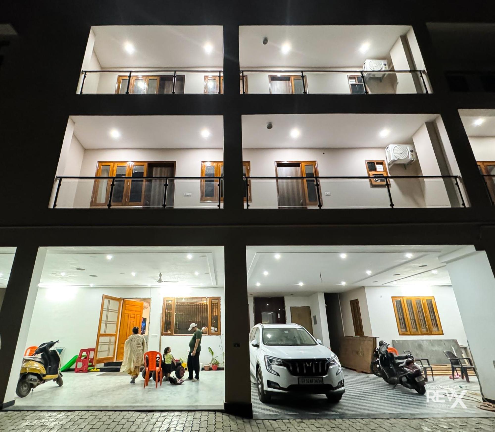 Guru Sadan A Luxe Stay Ayodhya Zewnętrze zdjęcie